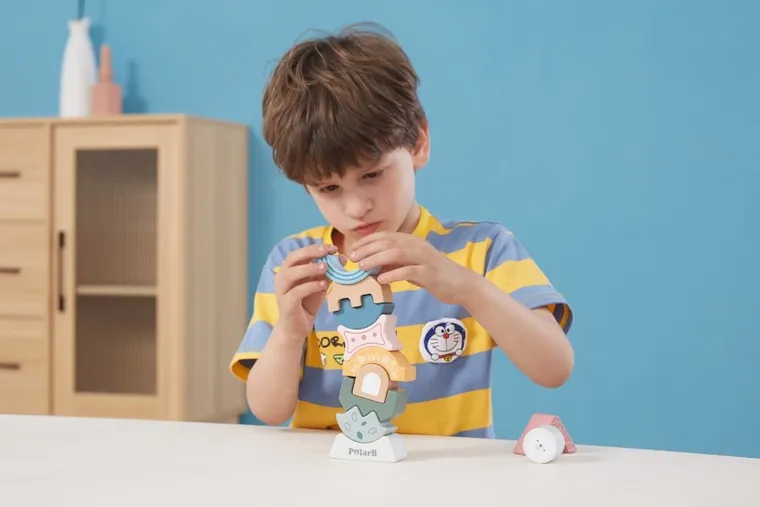 Viga, PolarB, wieża