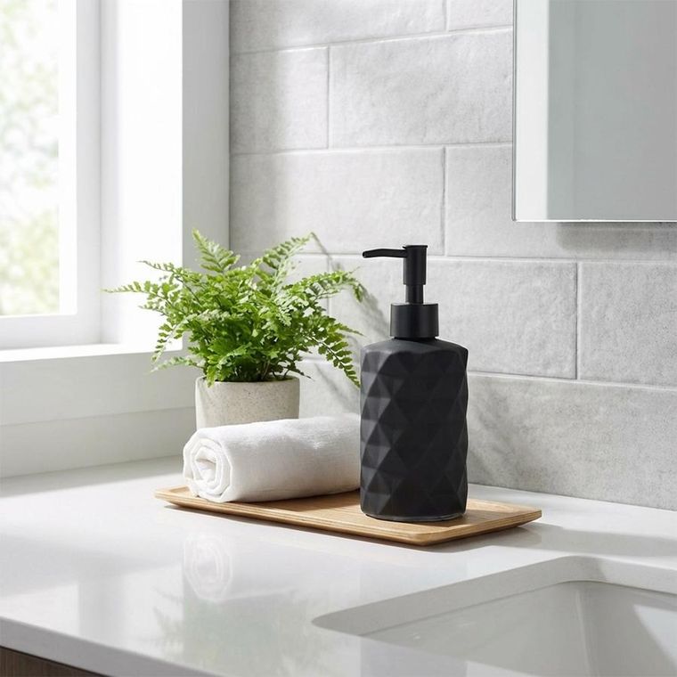 Vilde, dozownik do mydła, szklany, czarny, 330 ml