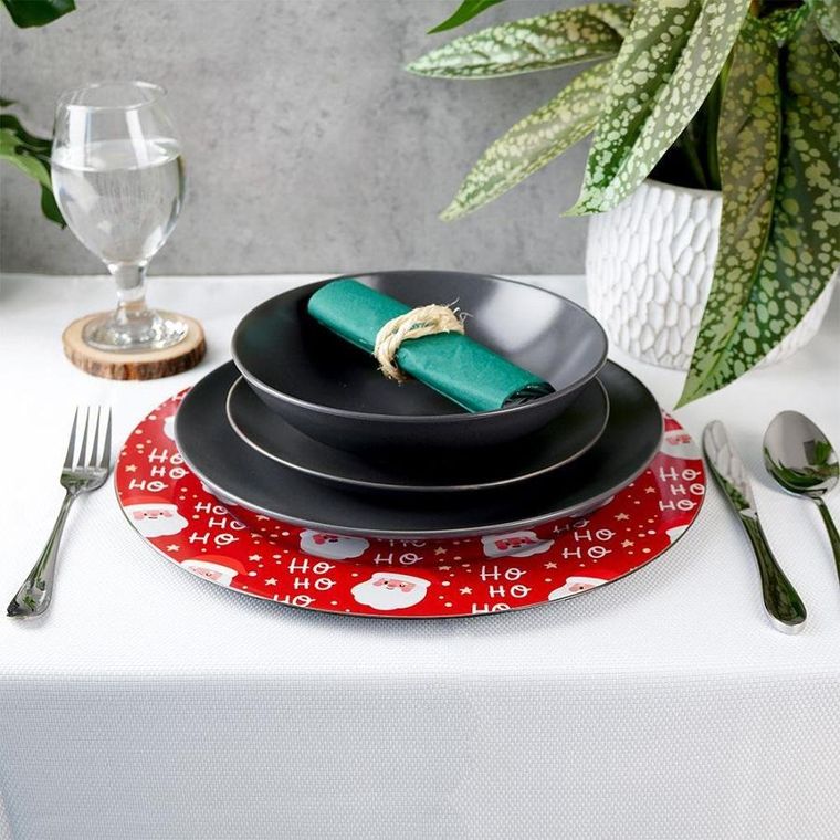 Vilde, podtalerz świąteczny dekoracyjny, czerwony, Mikołaj, 33 cm