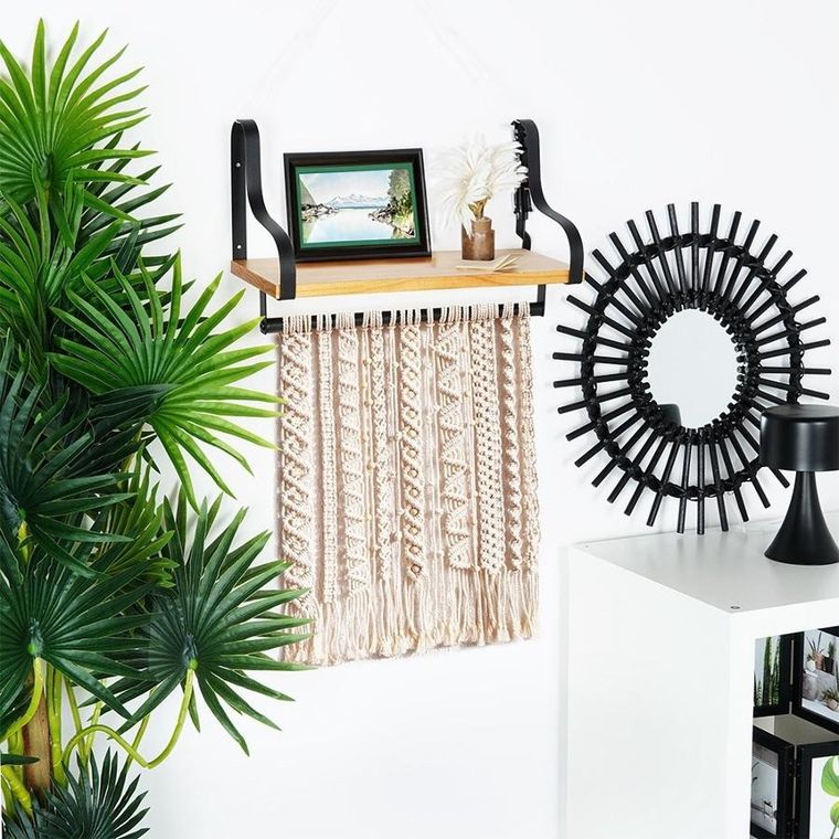 Vilde, półka ścienna z relingiem i haczykami, drewniana, 43-18-26 cm