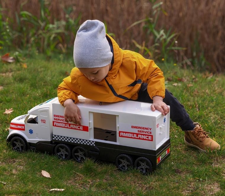 Wader, Magic Truck Action, ambulans, pojazd ratunkowy