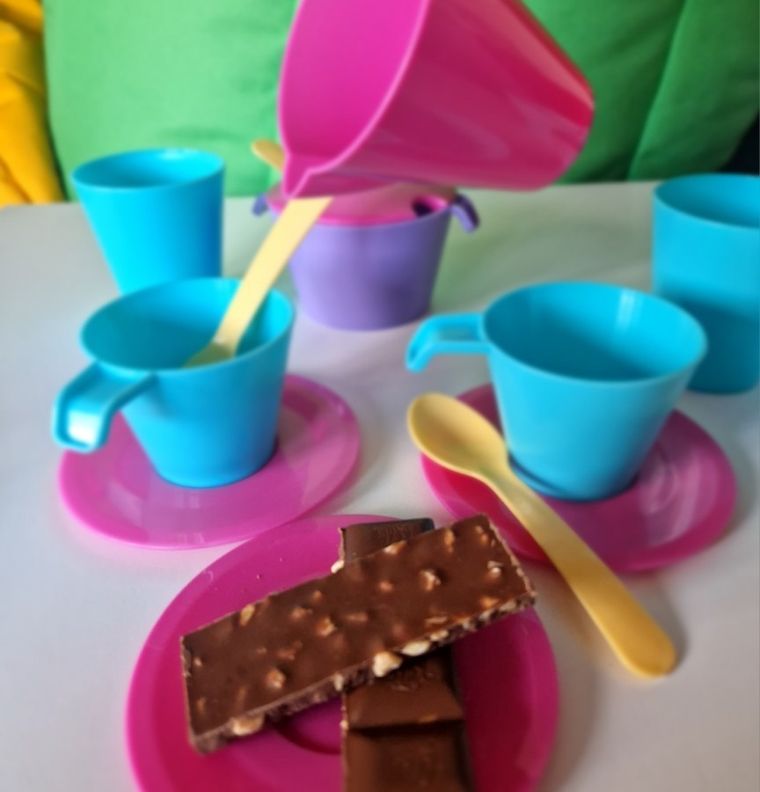 Wader, Party World, zestaw naczyń, różowy, 8 elementów