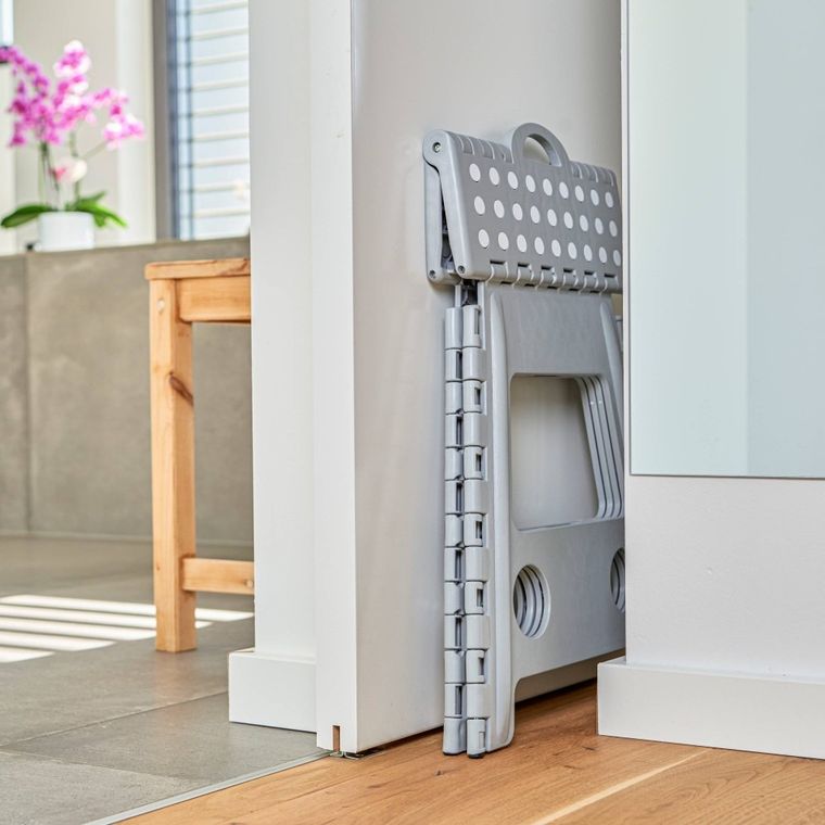 Zeller, składany stołek antypoślizgowy, 37-30-32 cm, jasno-szary