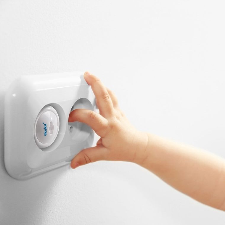 Akuku, zabezpieczenia do gniazd elektrycznych