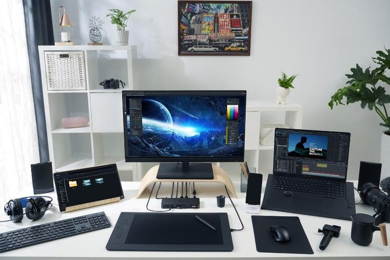 Asus, stacja dokująca, przewodowa, DC500 Triple 4K, Thunderbolt,4 Dock, 150W