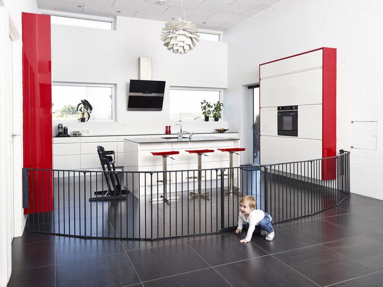 Baby Dan, Flex XXL, osłona kominka, czarny