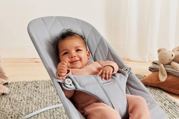 BabyBjörn, Bliss Woven, Petal Quilt, leżaczek, jasnoszary