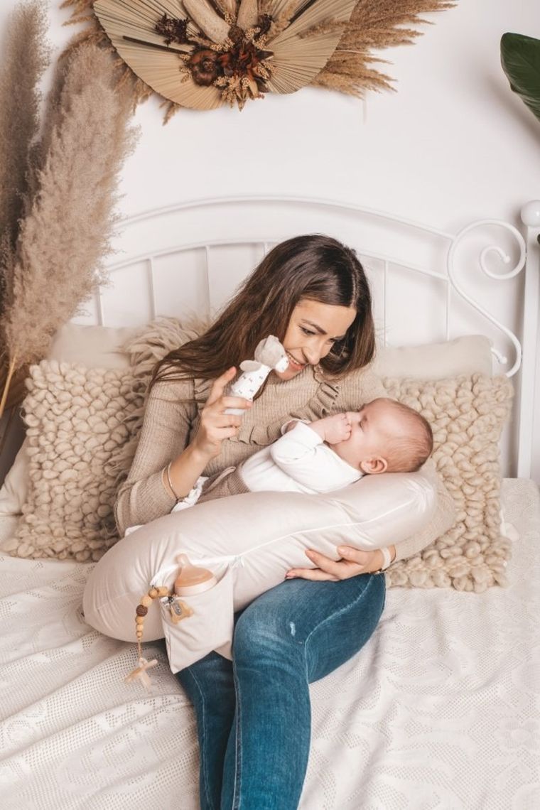 BabyMatex, MiniRelax, Bamboo, poduszka do karmienia pozycjonująca, muślin, róż, 150 cm