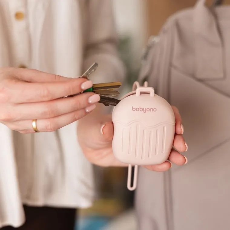 BabyOno, silikonowy pojemnik na smoczek, różowy