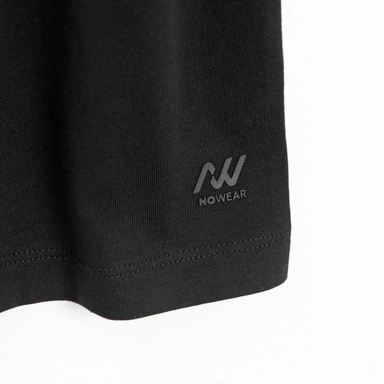 Bawełniany t-shirt basic o kroju oversize NOWEAR