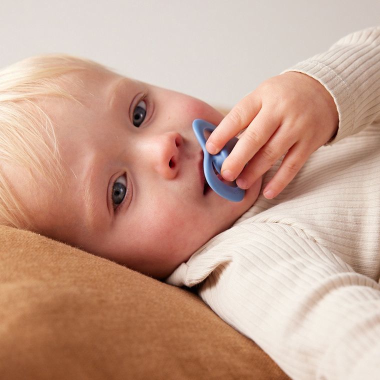 b.box, smoczek symetryczny, 6m+, niebieski/błękit, 2 szt.