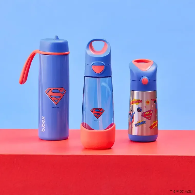 b.box, Superman, butelka tritanowa na wodę ze słomką, 600 ml