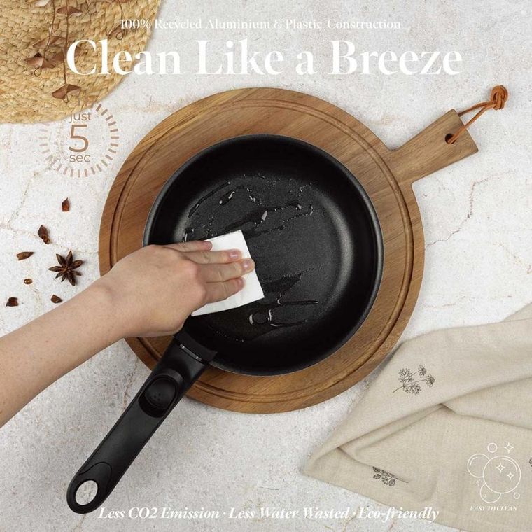 Berlinger Haus, Anthracite, zestaw: garnki tytanowe z pokrywą + patelnie, 9 elementów