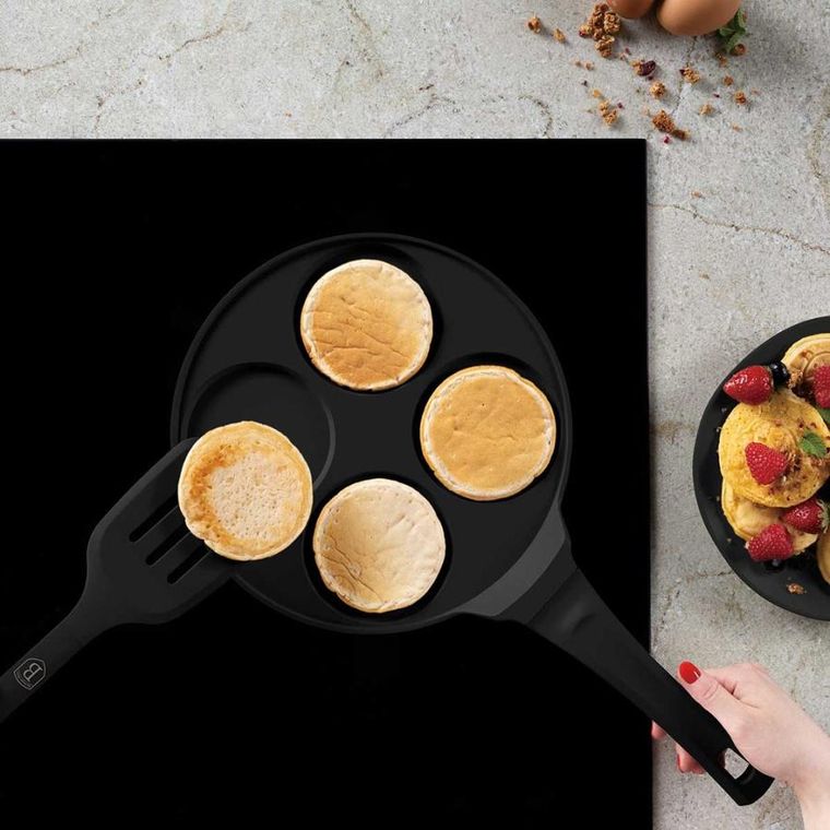 Berlinger Haus, patelnia tytanowa do placków jajek, black rose, 26 cm