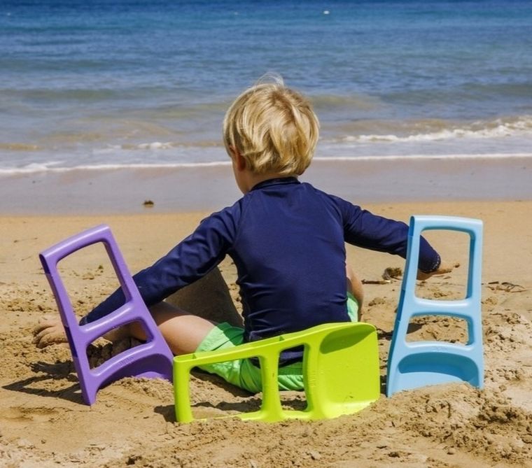 Bibio, duża łopata do piasku, limonka