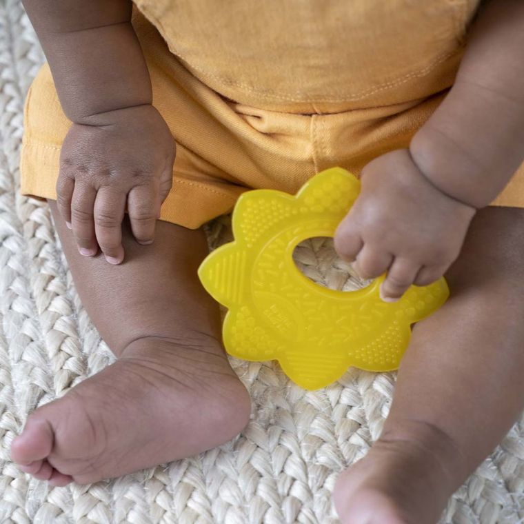 Bright Starts, Sunny Soothers, gryzak w kształcie słonecznika i lodów, 2 szt.