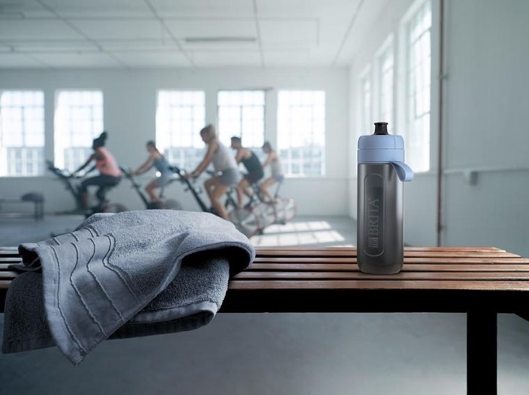 Brita Active, butelka filtrująca, pastelowy błękit, 2 dyski