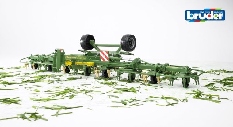 Bruder, Przetrząsacz Krone KWT 8.82