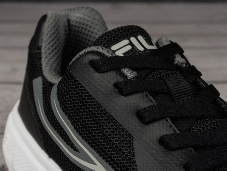 Buty sportowe damskie, czarne, Fila Jumbler Active