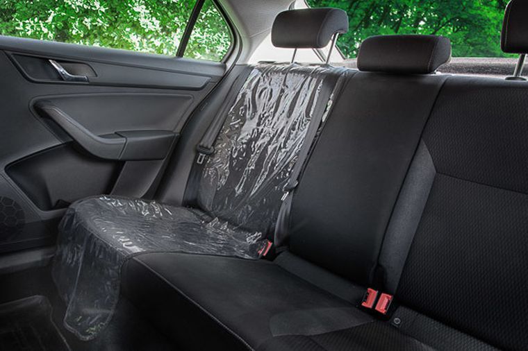 Caretero, folia ochronna pod fotelik samochodowy