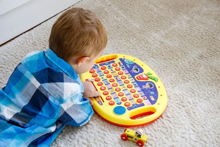 Carotina, Kosmiczny alfabet, zestaw naukowy