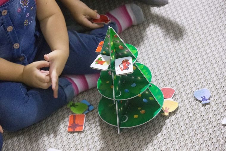Chicco, Świąteczne Prezenty, gra edukacyjna