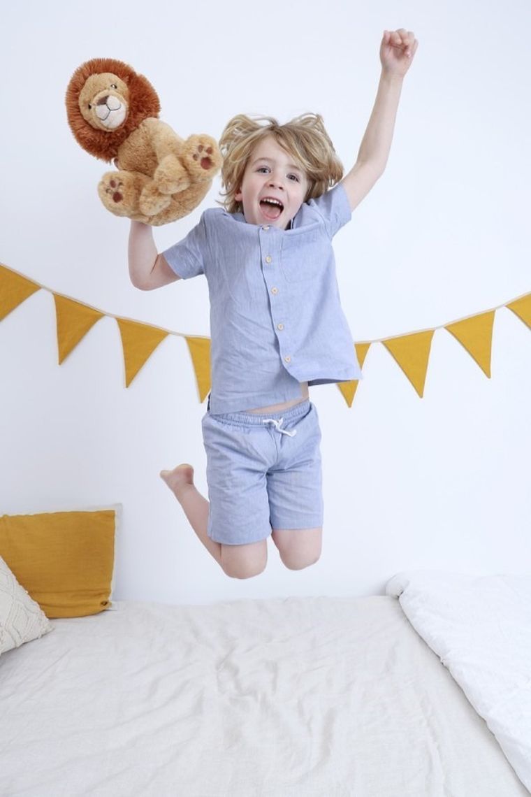 Cloud B, Lion Louis, Lew, Smart Sensor, szumiąca maskotka z czujnikiem dźwięku i pozytywką