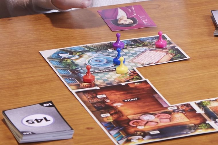 Cluedo, Zdrada w posiadłości Tudorów, gra detektywistyczna
