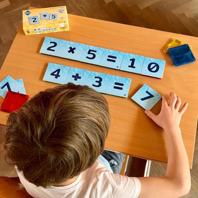 Coblo, nakładki na klocki, cyfry, 60 szt.