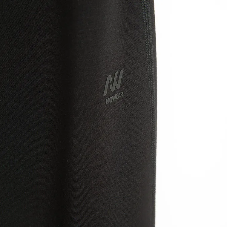 Czarne legginsy flare z wysokim stanem NOWEAR