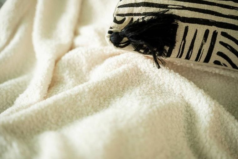 Douceur d'intérieur, poduszka dekoracyjna, Pandore, z frędzlami, geometryczny wzór, 45-45 cm