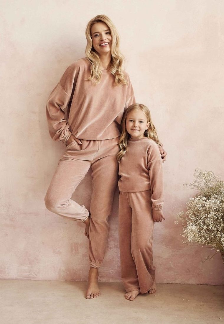 Dres damski, welurowy, beżowy, Taro