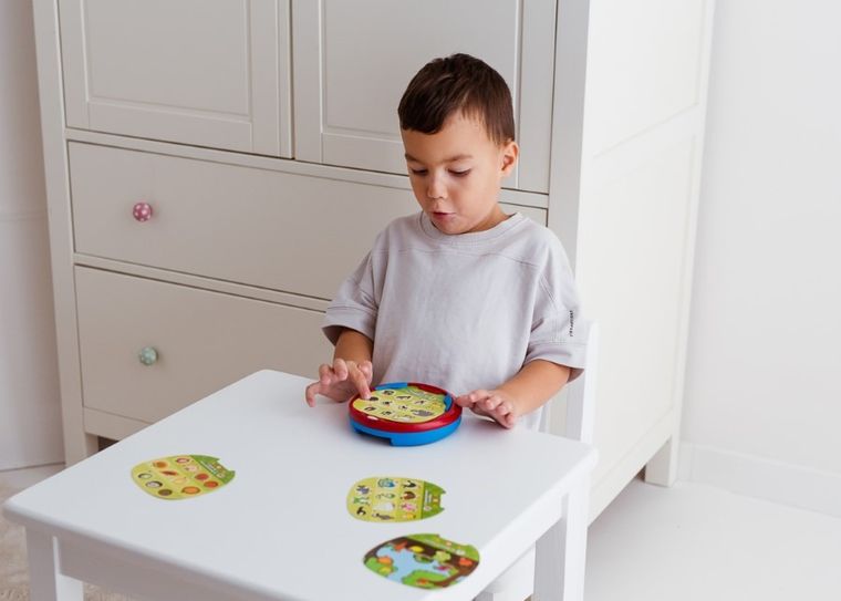 Dumel Discovery, Edukacyjny quiz, konsola i karty, zabawka interaktywna