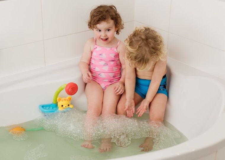 Dumel Discovery, Kotek w kąpieli, Spieniona Zabawa, zabawka do wody