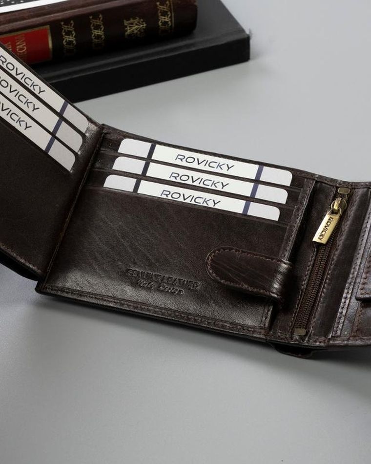 Elegancki portfel męski z membraną antyskimmingową, Rovicky