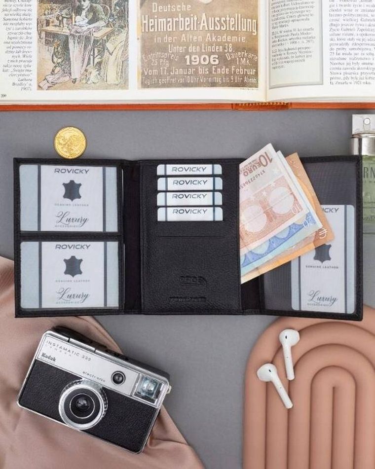 Etui na karty, czarne, skórzane, 4U Cavaldi