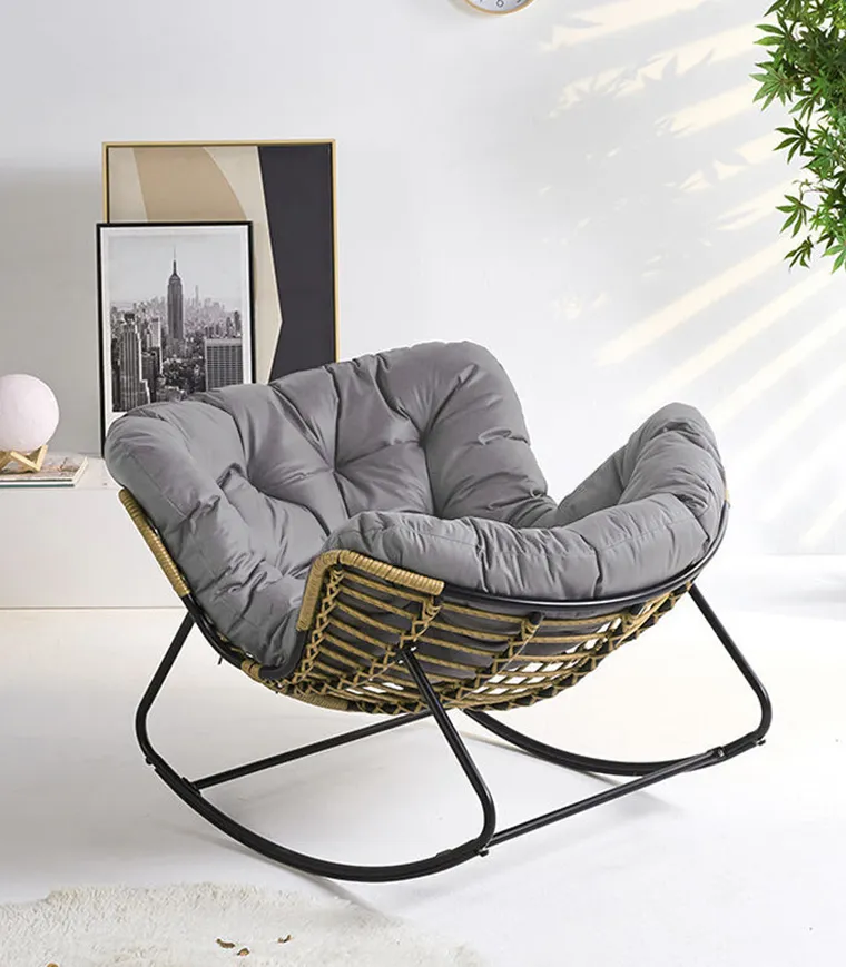 HaloFuture, nowoczesny fotel bujany z podnóżkiem, skandynawski kokon, szary