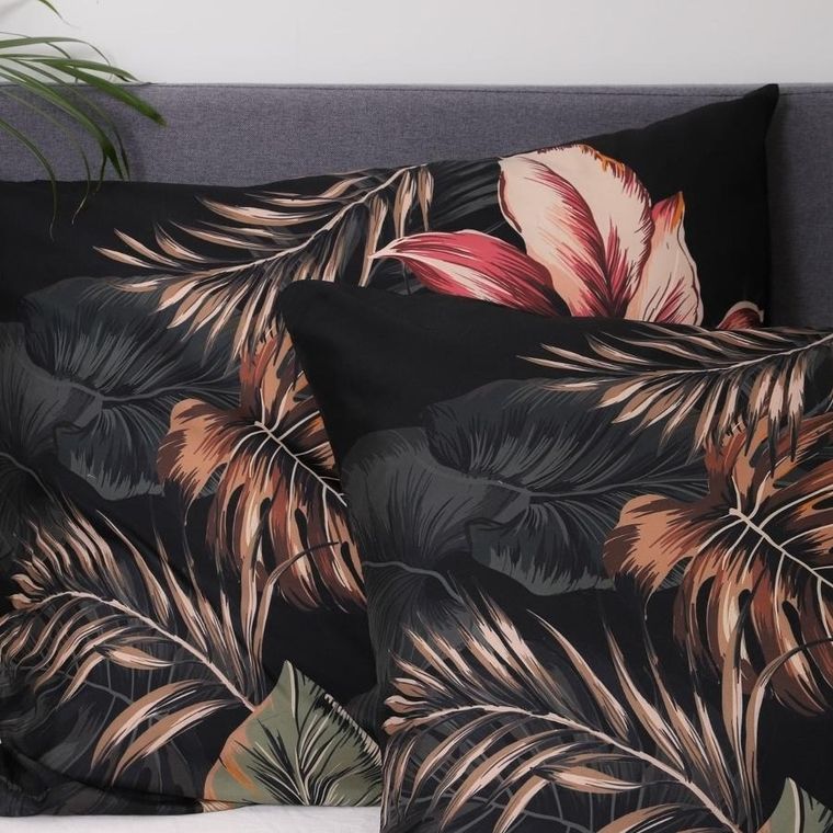 Homla, Fonce, Pościel z mikrofibry czarna w liście, 160-200 cm, SS23 825496