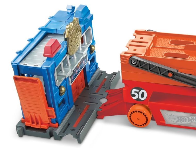 Hot Wheels, Mega transporter, pojazd