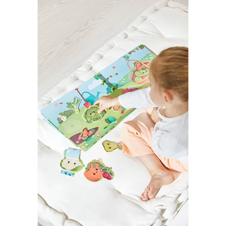 Janod, Busy Book, Farma, książeczka sensoryczna z zadaniami
