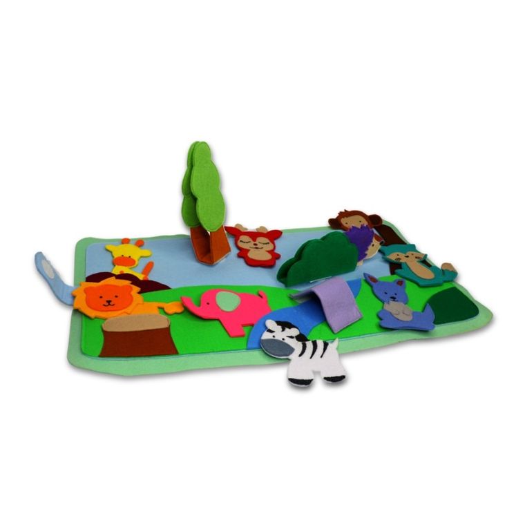 Jolly Designs. Las. Książeczka sensoryczna