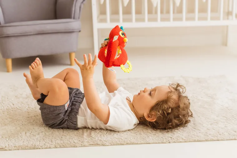 JollyBaby, Zakręcona Sowa, maskotka z grzechotką i gryzakiem