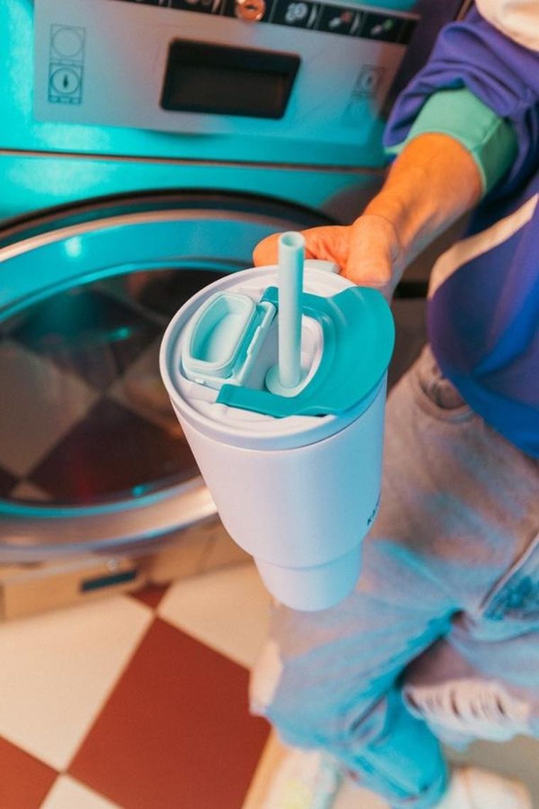 Kambukka, Rio Tumbler, kubek termiczny, teleskopowa słomka, Frosty Coconut, 950 ml