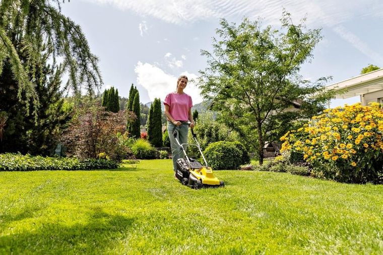 Karcher, akumulatorowa kosiarka do trawy, LMO 2-18 - 1.445-400.0