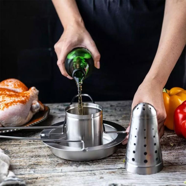 Kinghoff, stojak do pieczenia kurczaka z ociekaczem i aromatyzerem