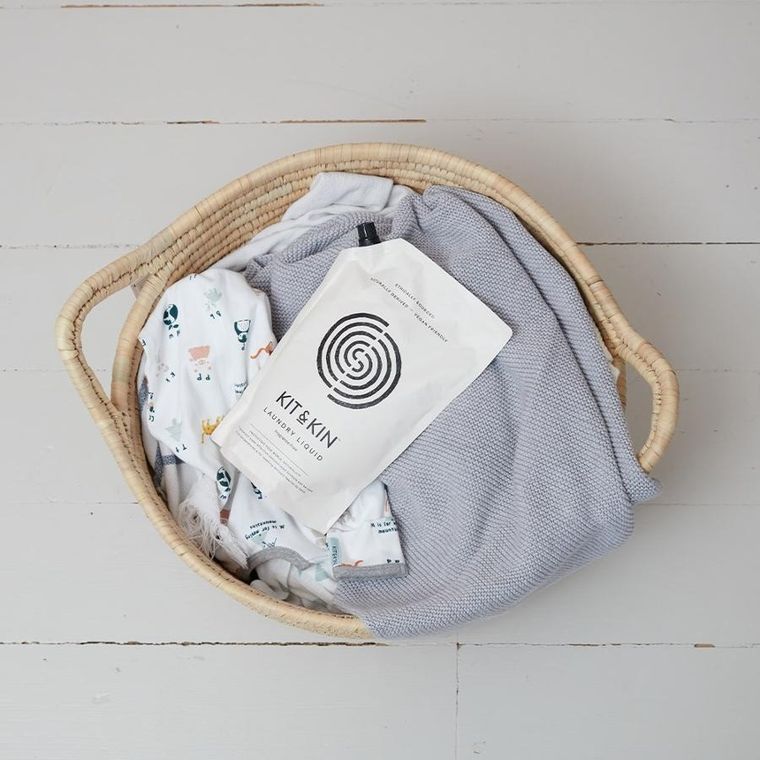 Kit & Kin, naturalny płyn do prania, bezzapachowy, 1l