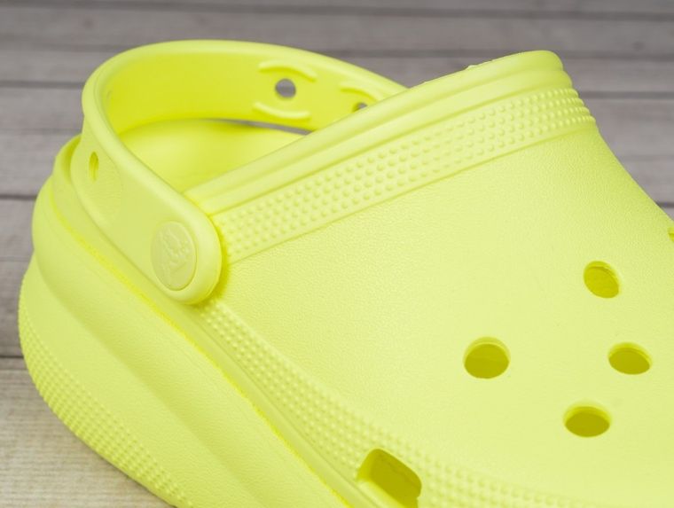 Klapki damskie na platformie, żółte, Crocs Classic