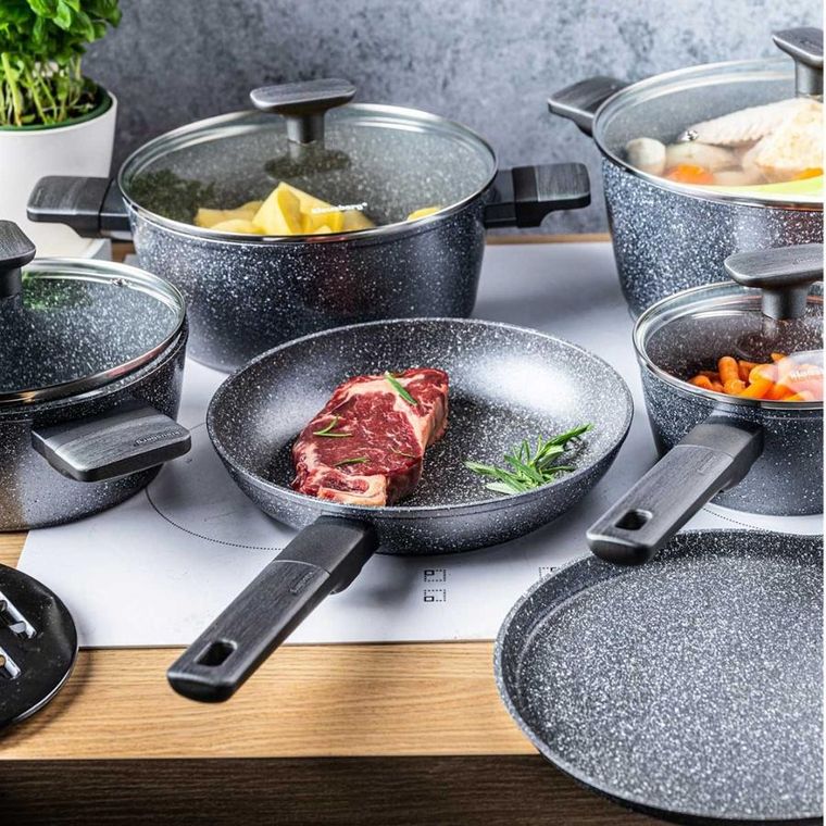 Klausberg, zestaw garnków marmurkowych, 12 elementów