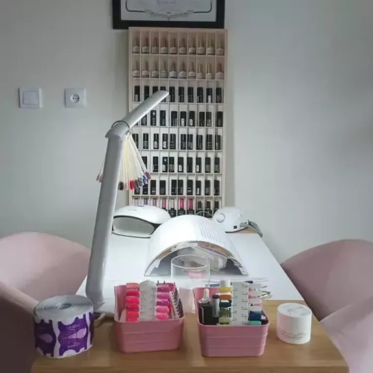 Kruzzel, półka drewniana na auta/resoraki