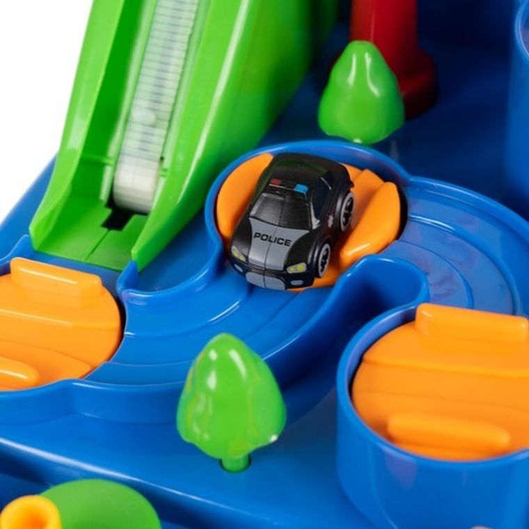 Kruzzel, tor samochodowy z przeszkodami